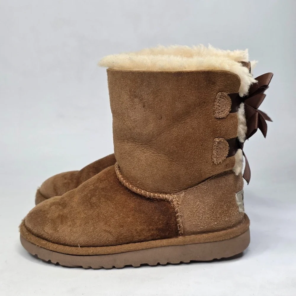 UGG Bailey Bow II Toddler Boots Size 12 Chestnut Brown Suede Sheepskin Shoes